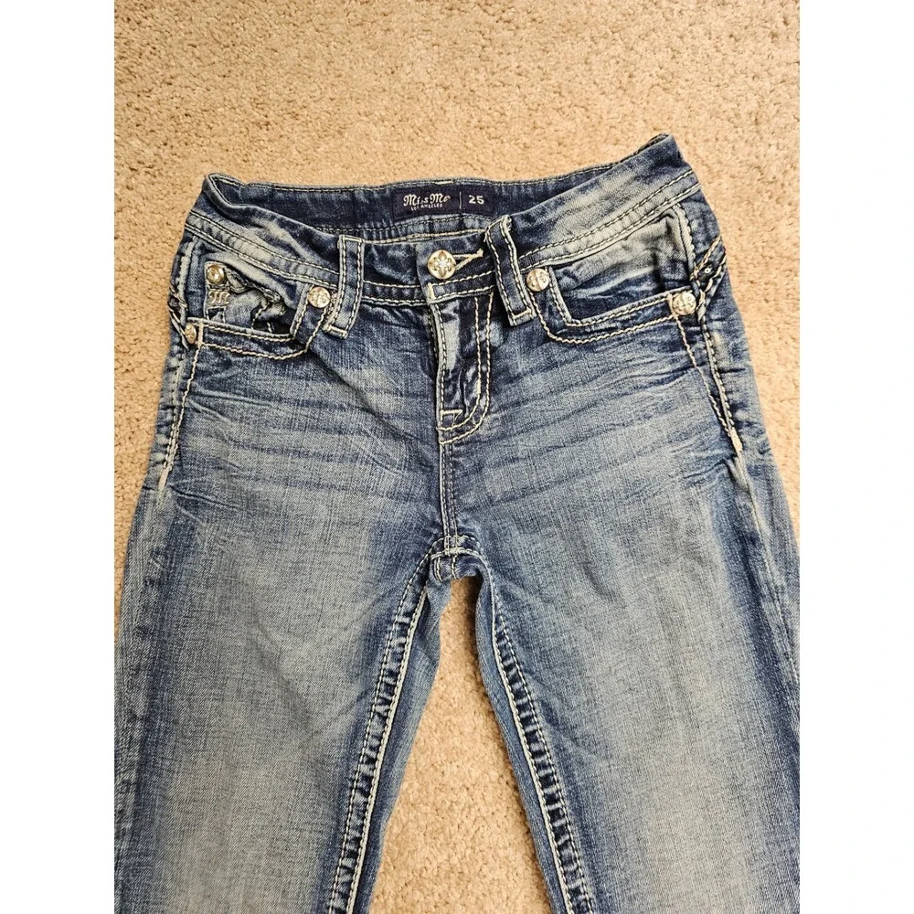 Miss Me Low Rise Bootcut Jeans Blue Embroidered Flap Pocket JP9119B2R Size 25